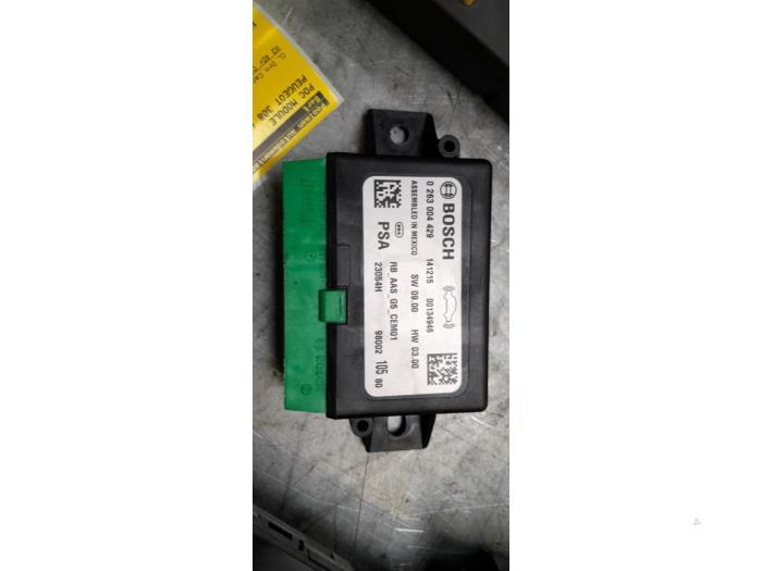 PDC Module van een Peugeot 308, Auto-onderdelen, Carrosserie en Plaatwerk, Peugeot, Gebruikt, 3 maanden garantie, Ophalen of Verzenden