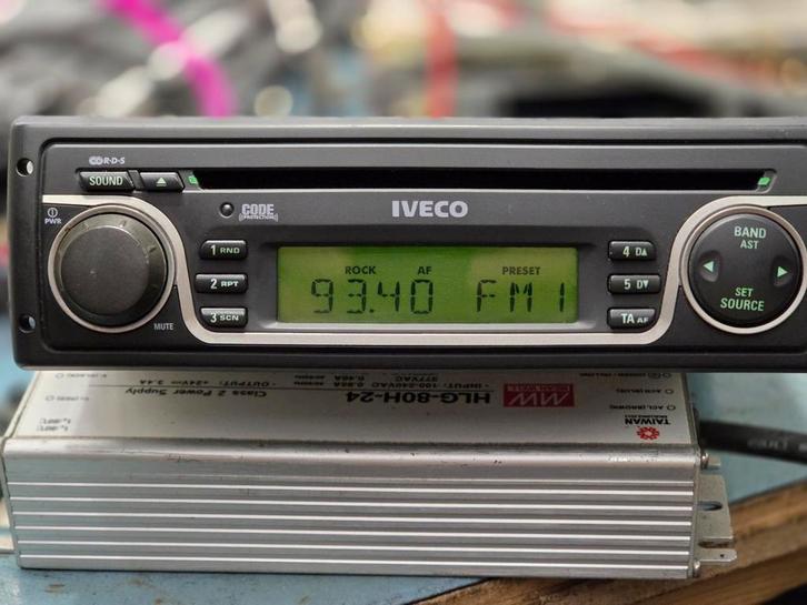 Iveco Daily 24V Radio, Auto diversen, Autoradio's, Gebruikt, Ophalen of Verzenden
