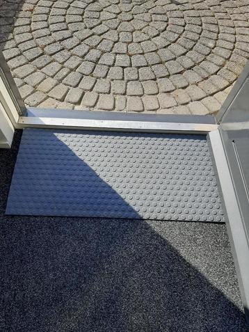 Oprijplaat voor rollator . beschikbaar voor biedingen