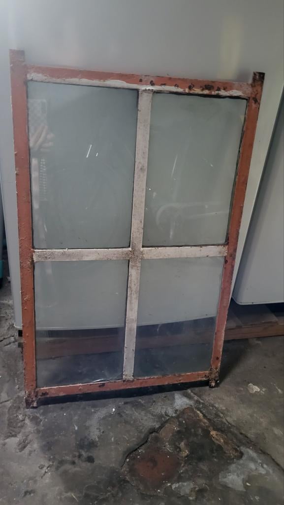 Oud stalraam metaal., Ophalen, Gebruikt, Minder dan 80 cm, Minder dan 80 cm