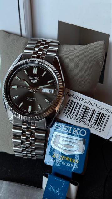 Seiko 5 SNXS79J1 Fluted bezel Jubilee datejust strap beschikbaar voor biedingen