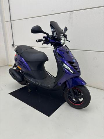 Piaggio Zip E4 | Candy Purple | 5153KM | beschikbaar voor biedingen