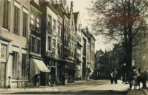 (300-435-013) Dordrecht Wijnstraat, Verzamelen, Ansichtkaarten | Nederland, Zuid-Holland, Verzenden