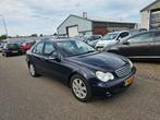 Mercedes-Benz C-klasse 200 CDI Classic NAV.+ Airco Bj:2006 N, 150 €/maand, Achterwielaandrijving, Gebruikt, 4 cilinders