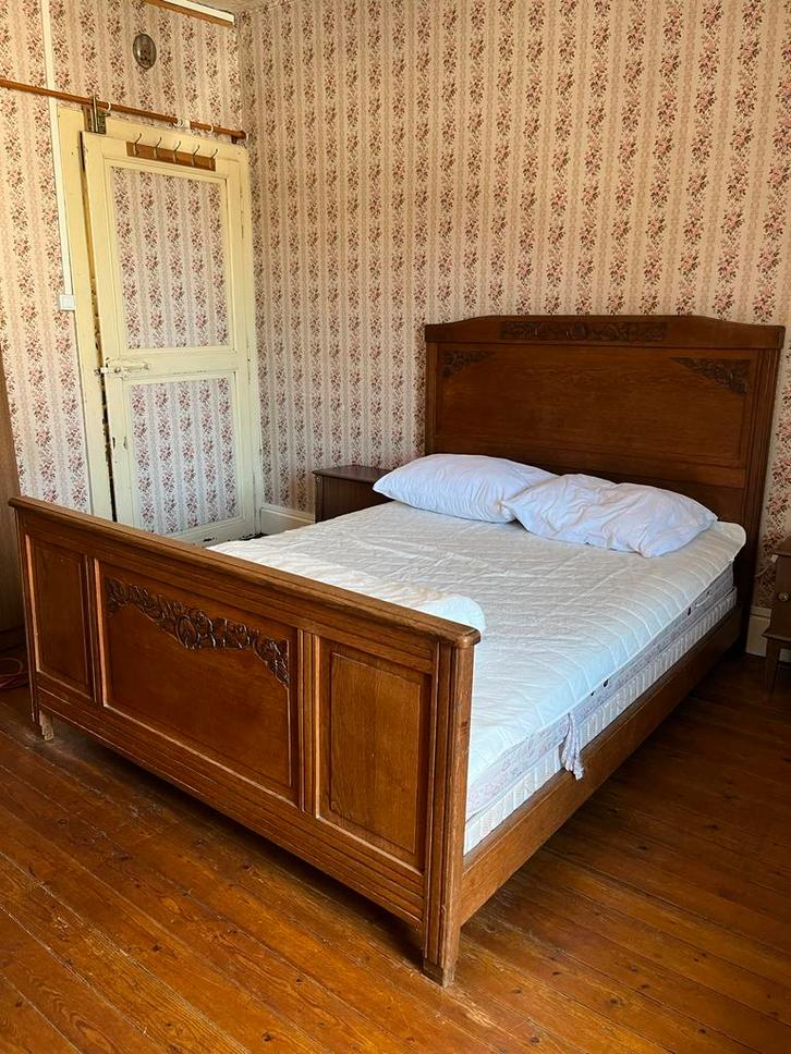 Antiek Houten Bed 140x190, Huis en Inrichting, Slaapkamer | Bedden, Gebruikt, Tweepersoons, 140 cm, 190 cm of minder, Hout, Bruin