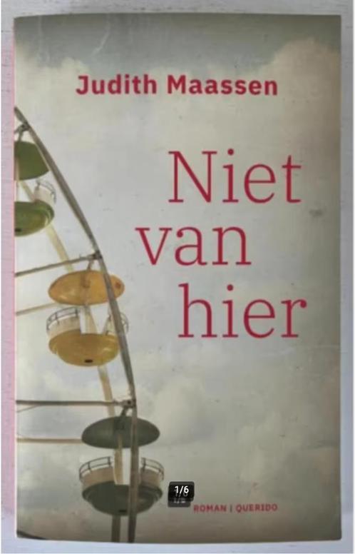 Niet van hier - Judith Maassen, Boeken, Romans, Zo goed als nieuw, Nederland, Ophalen of Verzenden