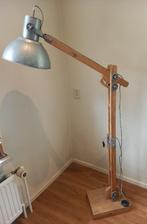 Vloerlamp, Huis en Inrichting, Lampen | Vloerlampen, Ophalen, Metaal
