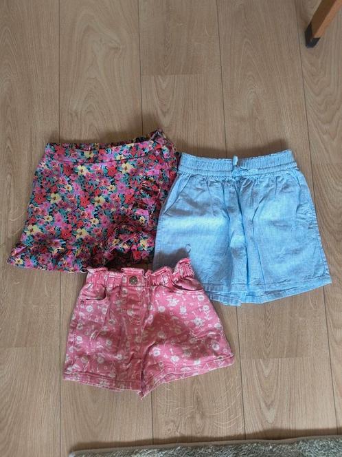 Meisjeskleding maat 128 122 134 kleding meisjes, Kinderen en Baby's, Kinderkleding | Kinder-kledingpakketten, Zo goed als nieuw