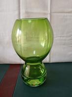 Groene vaas, Ophalen of Verzenden, Groen, Glas, Minder dan 50 cm