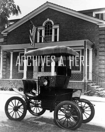 Baker electric automobile 1899 foto beschikbaar voor biedingen