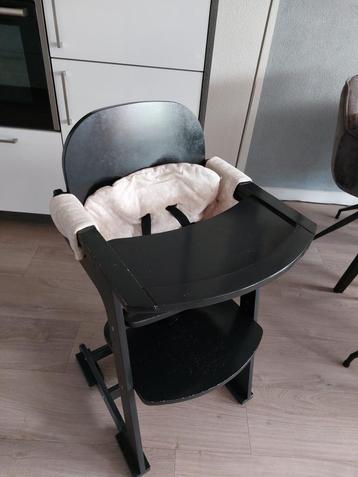 Kinderstoel beschikbaar voor biedingen
