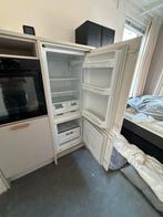 Inbouw Koel-vriescombinatie - 15 jaar oud - Voor schuur, Witgoed en Apparatuur, Koelkasten en IJskasten, Ophalen, Gebruikt, 200 liter of meer