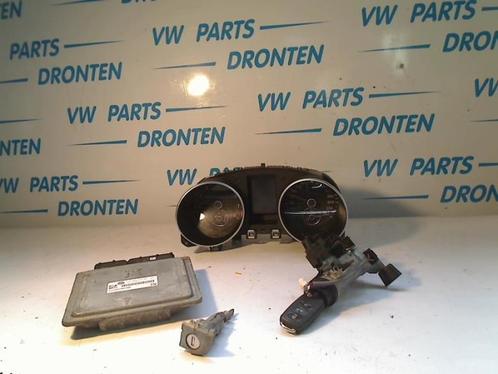 Boordcomputer van een Volkswagen Golf, Auto-onderdelen, Elektronica en Kabels, Volkswagen, Gebruikt, 3 maanden garantie, Verzenden