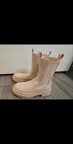 Crème laarzen maat 38, Ophalen of Verzenden, Zo goed als nieuw, Beige