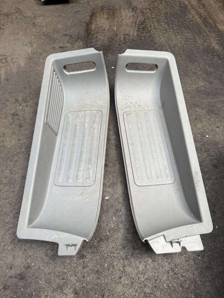 Volkswagen T5 T6 California instapbakken 7H5863725F, Auto-onderdelen, Interieur en Bekleding, Volkswagen, Gebruikt, Ophalen of Verzenden