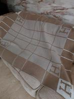 Plaid, Huis en Inrichting, Woonaccessoires | Plaids en Woondekens, Ophalen of Verzenden, Zo goed als nieuw