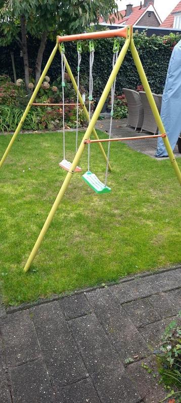 schommel  beschikbaar voor biedingen