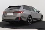BMW i5 eDrive40 High Executive M Sport / Panoramadak / Trekh, Achterwielaandrijving, Gebruikt, Zwart, Met garantie (alle)