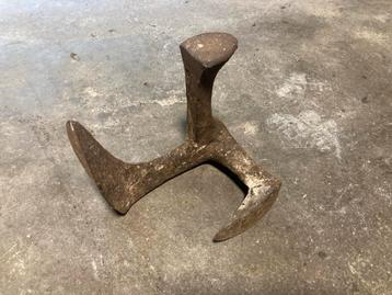 Antieke Schoenmakersleest Gereedschap Decoratie Object Indus beschikbaar voor biedingen