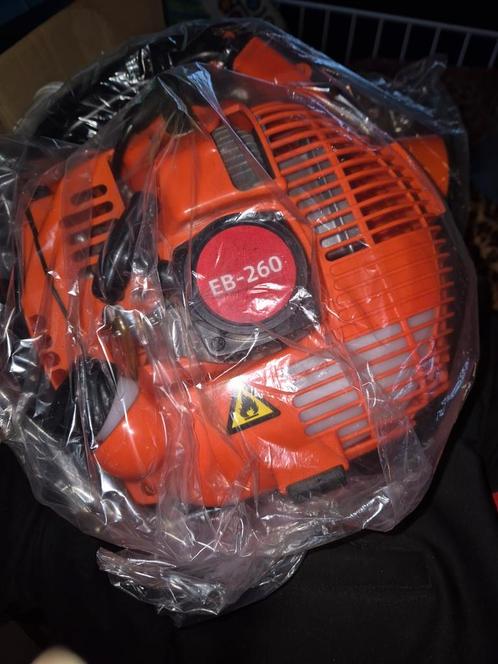 nieuwe bladblazer op benzine50€+7.70 VERZENDKOSTEN, Tuin en Terras, Bladblazers, Nieuw, Handgedragen, Benzine, Verzenden