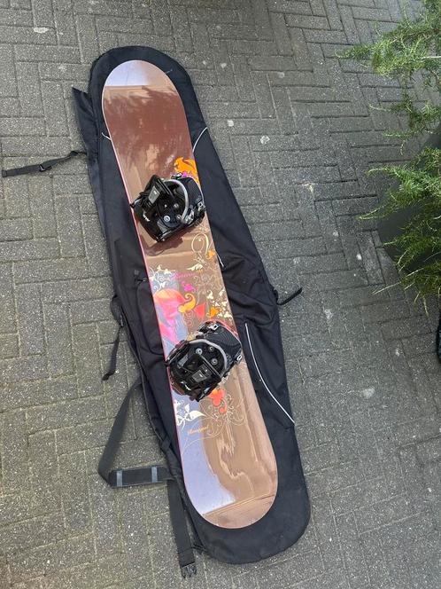 Rossignol snowboard 148 cm, Sport en Fitness, Snowboarden, Gebruikt, Board, Ophalen