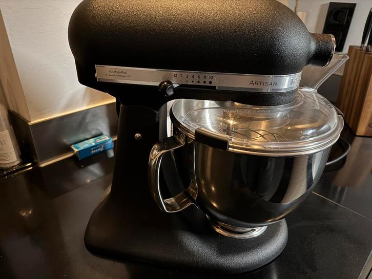 Kitchenaid Artisan Premium 4,8ltr+pastasnijder+foodprocessor, Witgoed en Apparatuur, Keukenmixers, Zo goed als nieuw, 4 liter of meer