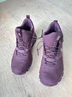 Nieuw paar QN sportschoen/sneaker maat 41, Sportschoenen, Nieuw, Ophalen of Verzenden, Rood