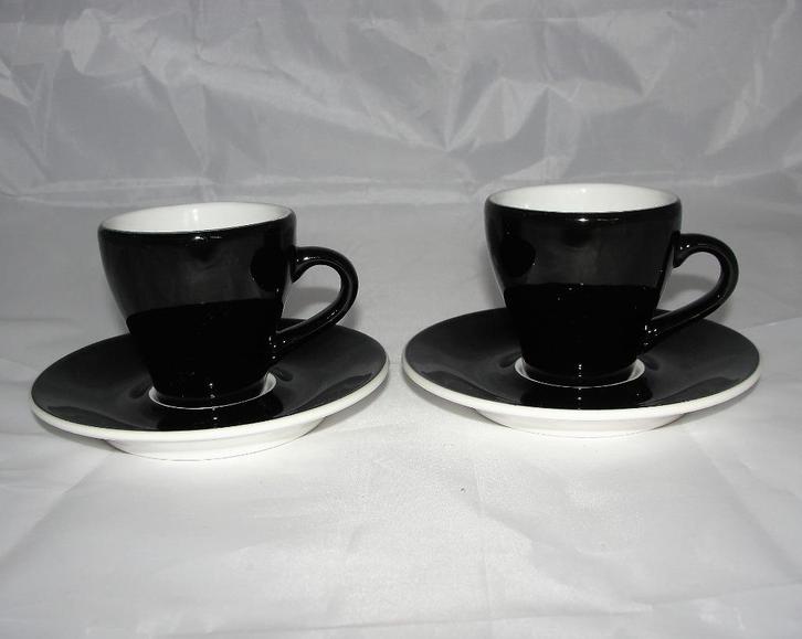 Bodum espresso kop en schotels, zwart -wit, Huis en Inrichting, Keuken | Servies, Zo goed als nieuw, Kop(pen) en/of Schotel(s)