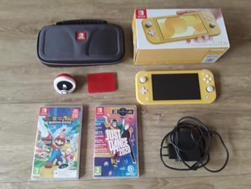 Nintendo Switch Lite Compleet + Spellen + Beschermcase  beschikbaar voor biedingen