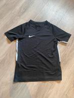 Nike sport shirt mt 146, Kinderen en Baby's, Kinderkleding | Maat 146, Jongen, Gebruikt, Ophalen of Verzenden, Shirt of Longsleeve