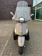 Vespa GTS 300 super tech, Motoren, Motoren | Piaggio, Scooter, 12 t/m 35 kW, Particulier, 300 cc