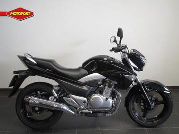 Suzuki INAZUMA 250 (bj 2014) beschikbaar voor biedingen