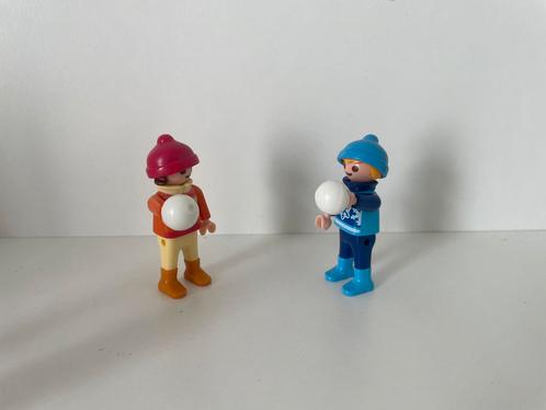 Spelende kinderen met sneeuwballen, Kinderen en Baby's, Speelgoed | Playmobil, Nieuw, Complete set, Ophalen of Verzenden
