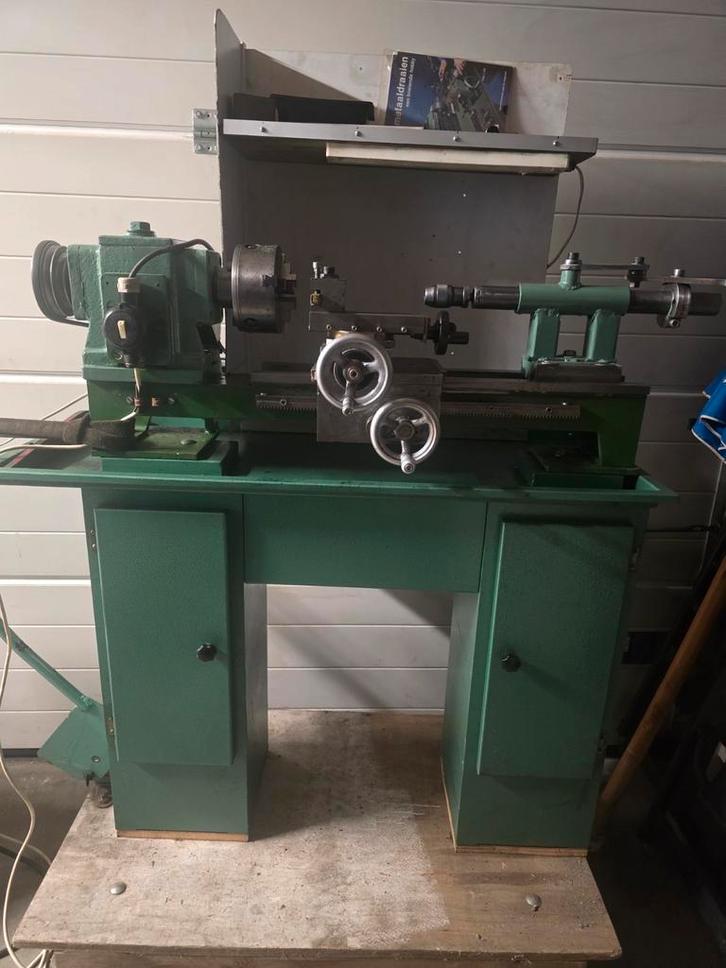 Metaaldraaibank - Eigen Fabricaat - 40cm centerlengte, Doe-het-zelf en Verbouw, Draaibanken, Ophalen