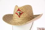 Vintage cowboy Western hoed stro met rode buffel-patch 56, Gedragen, Ophalen of Verzenden, Hoed, 57 cm (M, 7⅛ inch) of minder