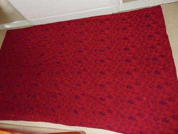 Tafelkleed 138 x 222 cm beschikbaar voor biedingen