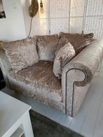 Laatste kans - Ruime 1.5 Loveseat, Richmond croc velvet stof, Huis en Inrichting, Ophalen, 75 tot 100 cm, Zo goed als nieuw, Minder dan 150 cm