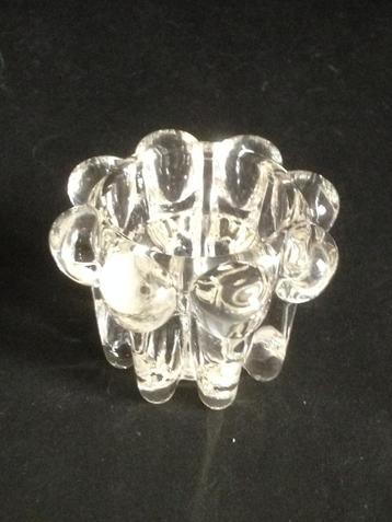 1 Glazen kandelaars dik glas  beschikbaar voor biedingen