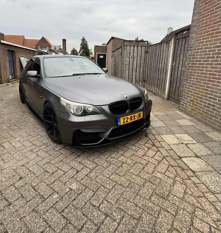 BMW 5-Serie 4.8 I 550i V8 367 hp Unique, Auto's, BMW, Particulier, 5-Serie, ABS, Airbags, Boordcomputer, Centrale vergrendeling