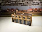 Voertuigenloods garage kazerne N spoor trein 1:160, Hobby en Vrije tijd, Modeltreinen | N-Spoor, Overige merken, Gebruikt, Gelijkstroom of Wisselstroom