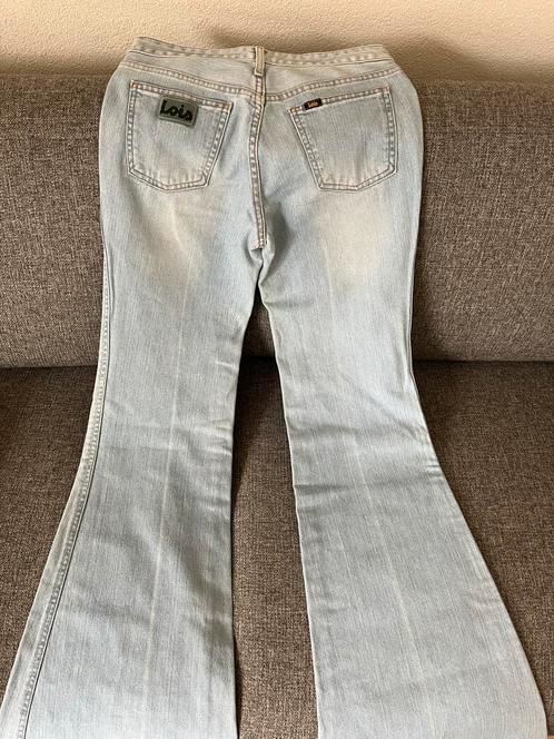 v LOIS PRACHTIGE wijde flared jeans in mt26/34, Kleding | Dames, Spijkerbroeken en Jeans, Zo goed als nieuw, W27 (confectie 34) of kleiner