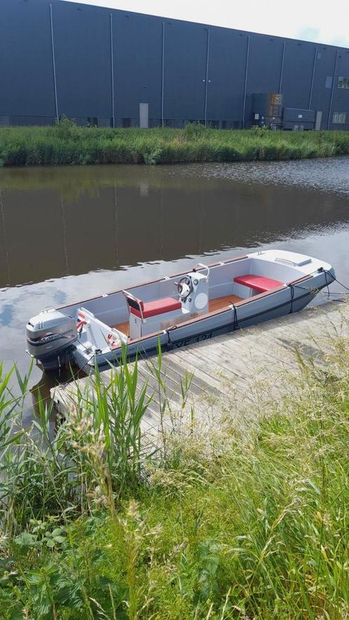 Poor man's Boston Whaler 40 pk met trailer, Watersport en Boten, Vis- en Consoleboten, Gebruikt, 30 tot 50 pk, 3 tot 6 meter, Benzine
