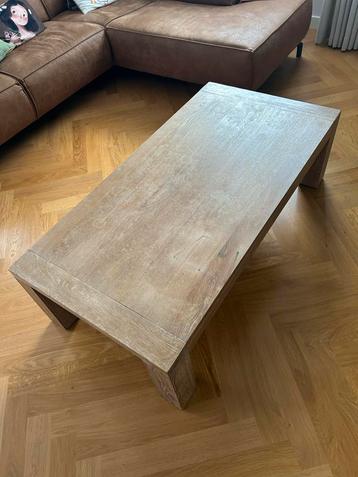Massief Eiken Salontafel 140x70x40cm beschikbaar voor biedingen