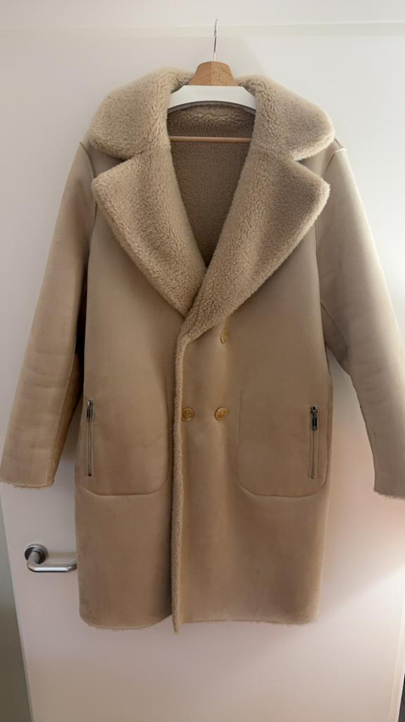 Beige reversible lammy coat, maat 44/46 van Rino & Pelle, Kleding | Dames, Jassen | Winter, Zo goed als nieuw, Maat 42/44 (L)