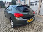 Opel Astra 1.4 Edition Airco|Cruise Control|Nieuwe APK, Voorwielaandrijving, Gebruikt, 4 cilinders, Origineel Nederlands
