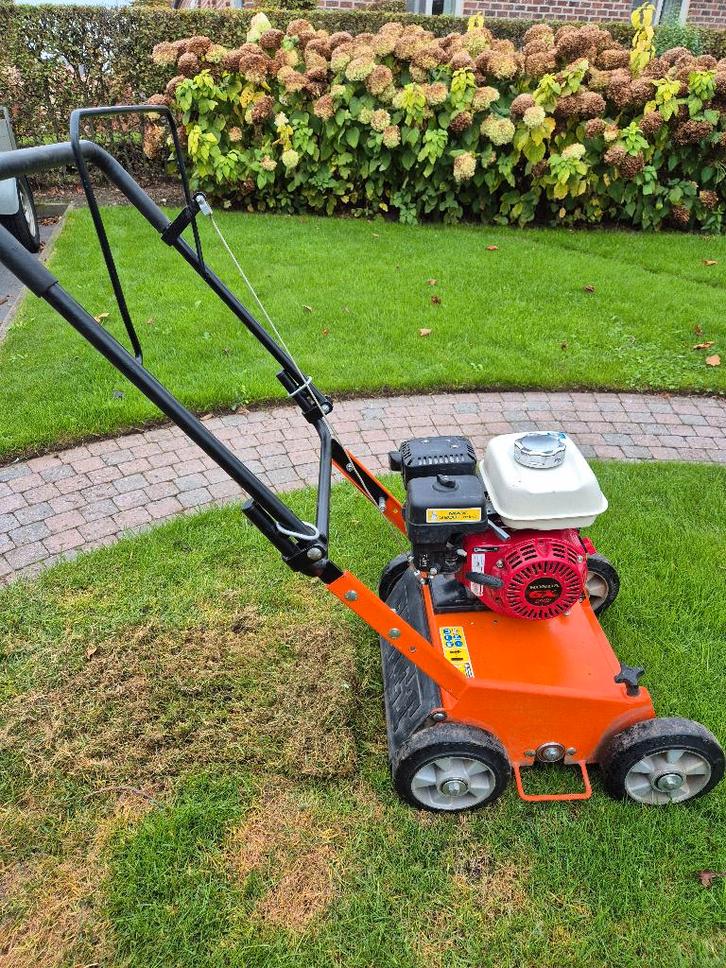 Eliet E401 verticuteermachine Honda motor (nieuwe messenset), Tuin en Terras, Verticuteermachines, Zo goed als nieuw, Benzine