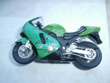 Groene motorfiets speelgoedmotor plastic motor groen beschikbaar voor biedingen