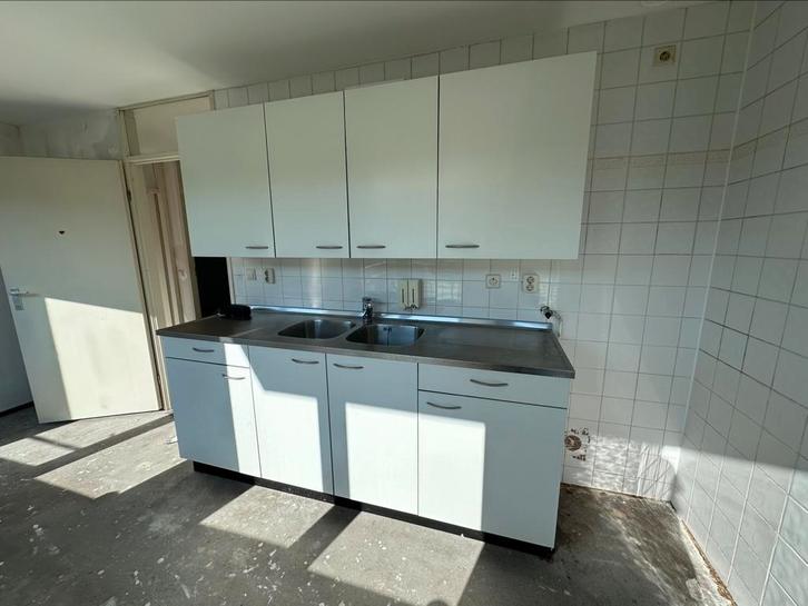 bruynzeel keukenblok met aanrecht wit, Huis en Inrichting, Keuken | Complete keukens, Zo goed als nieuw, Enkelwandige keuken, Wit