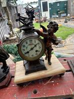 Bieden antieke klok, Ophalen