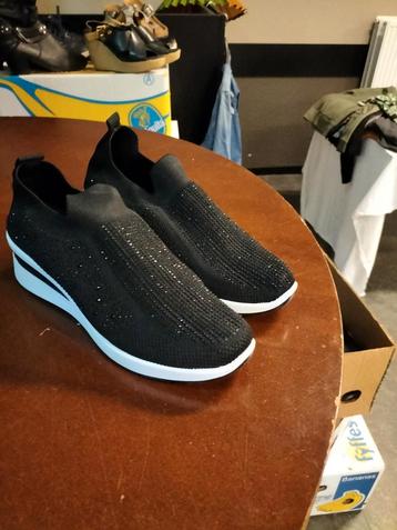 Nieuwe Damesschoenen maat 39 beschikbaar voor biedingen